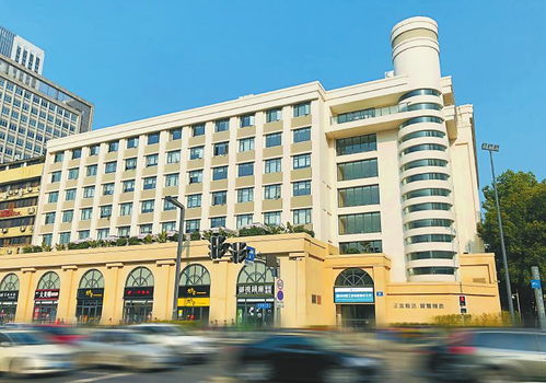 風雨之中再登高 四川中煙克服疫情影響 生產經營再上新臺階